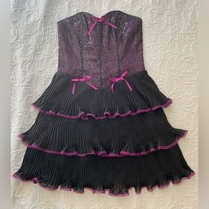 Betsey Johnson Evening Wear!!! 💋